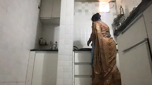 Riyasingh9 online show from 12, 3, 2026