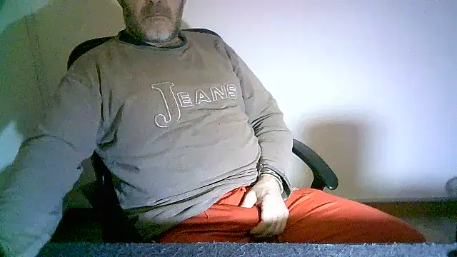 Snapshot of Greek_Passion chatting on 1, 2, 2025 Greek Passion online show from 1, 2, 2025