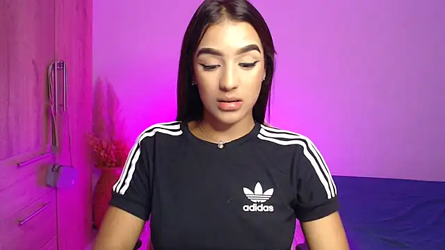 GiltRosebush online show from 10, 1, 2025