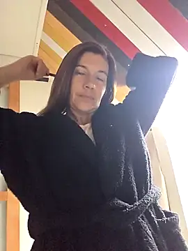 Snapshot of Lina_lou4 chatting on 29, 10, 2025 Lina lou4 online show from 29, 10, 2025