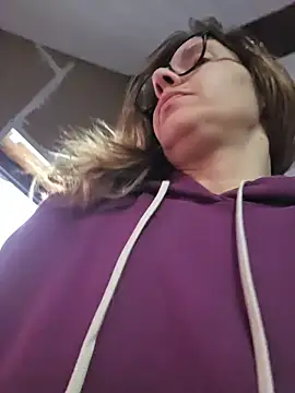 Lina lou4 online show from 15, 2, 2026