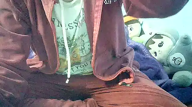 Snapshot of lovelydesi21 chatting on 13, 1, 2025 lovelydesi21 online show from 13, 1, 2025