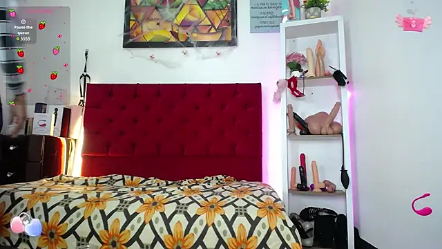 Snapshot of louise_nails chatting on 20, 11, 2025 louise nails online show from 20, 11, 2025