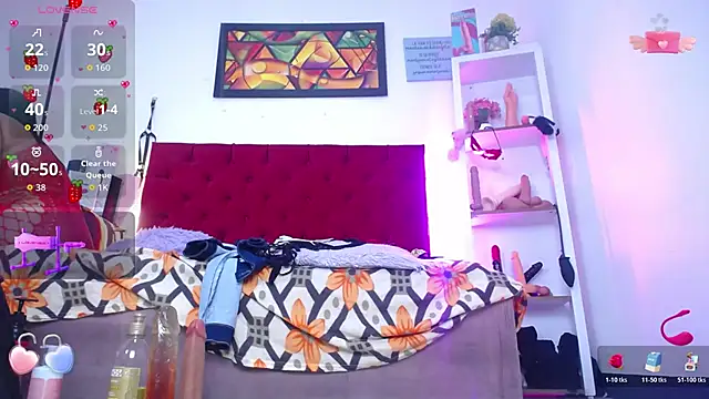 Snapshot of louise_nails chatting on 23, 11, 2025 louise nails online show from 23, 11, 2025