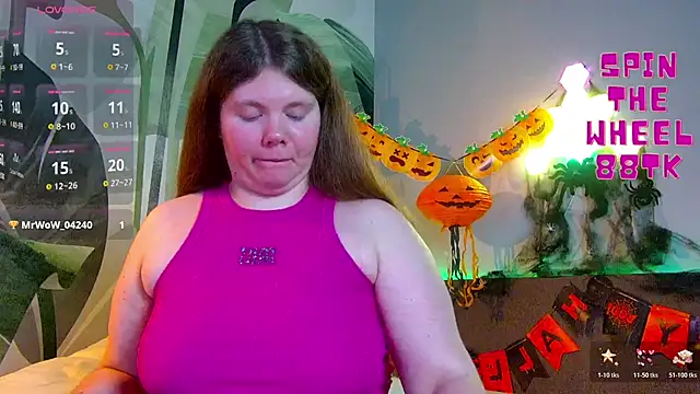 RubyValen online show from 31, 10, 2025