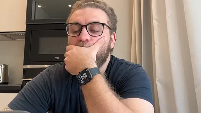 Bear bear  online show from 11, 4, 2026