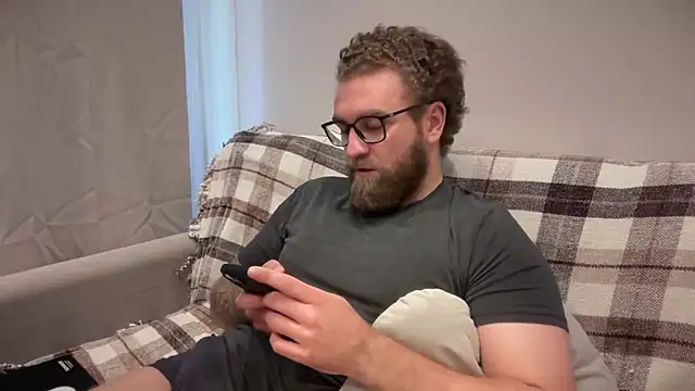Bear bear  online show from 22, 6, 2026