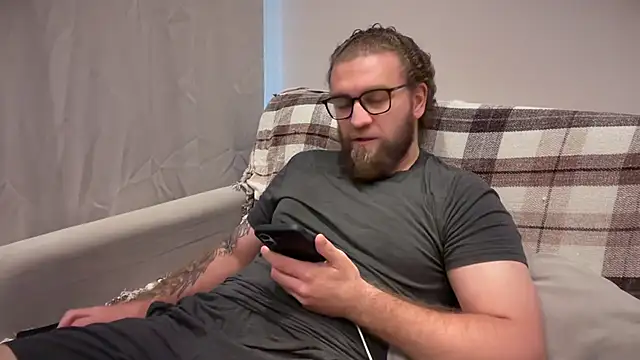Bear bear  online show from 28, 7, 2026