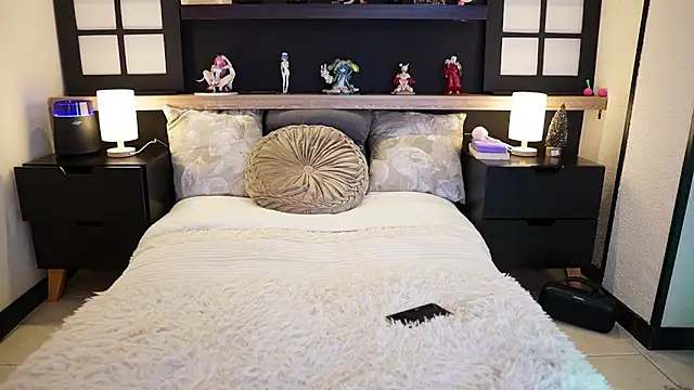 Scarlett collins02 online show from 4, 12, 2025