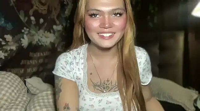 Claire Brooke online show from 1, 3, 2025