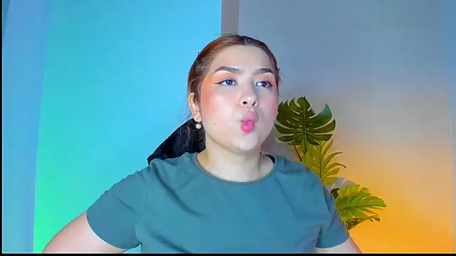 Snapshot of Gretta_Queen chatting on 25, 5, 2026 Gretta Queen online show from 25, 5, 2026