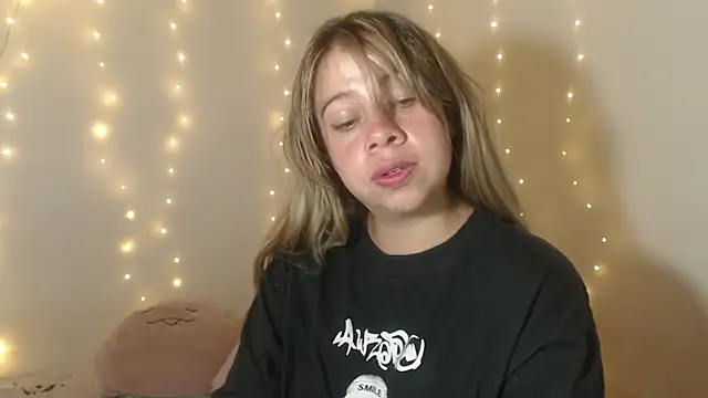 SweetSofty online show from 14, 4, 2026