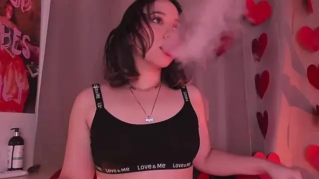 Apartment28 online show from 8, 2, 2025