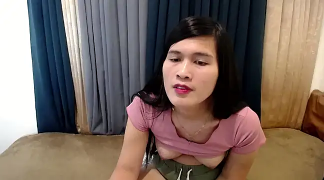 Snapshot of imyours-chenxx chatting on 19, 1, 2025 imyours-chenxx online show from 19, 1, 2025