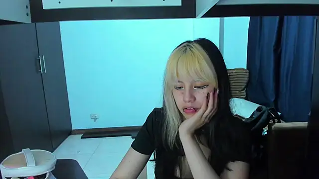 Akane-Mou online show from 23, 2, 2025