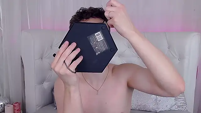 RobbyCharming online show from 29, 9, 2025