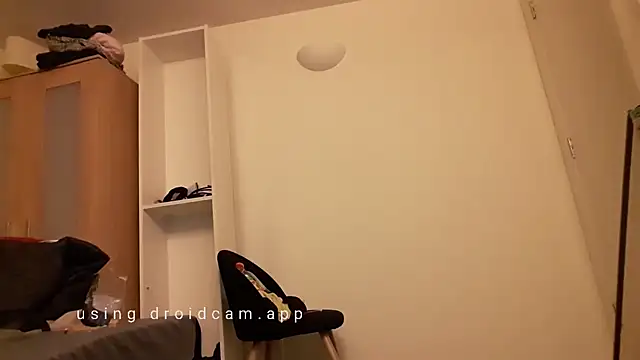 uk-bobbie-uk online show from 14, 2, 2025