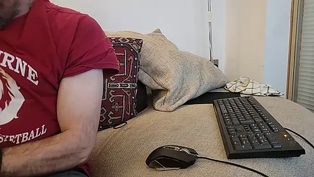 uk-bobbie-uk online show from 4, 10, 2025