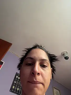 charlotte stevenss  online show from 25, 11, 2025