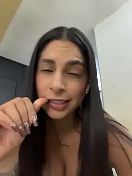 Snapshot of charlotte_stevenss_ chatting on 17, 4, 2026 charlotte stevenss online show from 17, 4, 2026