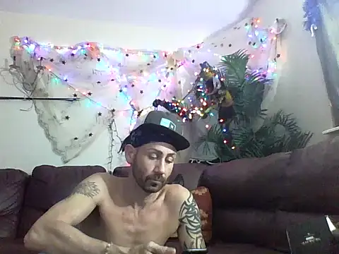 Snapshot of ItalianPapiDripDrip chatting on 3, 12, 2024 ItalianPapiDripDrip online show from 3, 12, 2024
