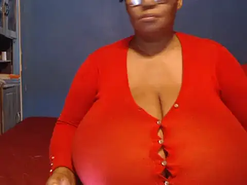 CUTEFIRMMELONSS online show from 5, 2, 2025