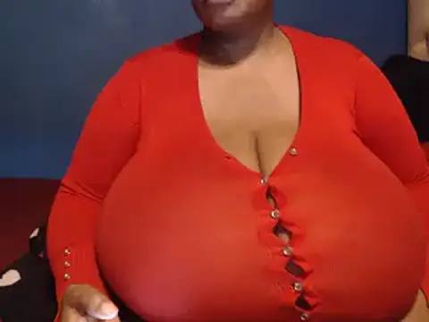 CUTEFIRMMELONSS online show from 19, 2, 2025