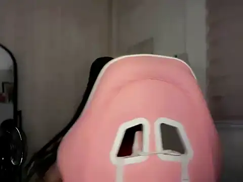 Snapshot of ehotlovea_ chatting on 14, 7, 2026 ehotlovea online show from 14, 7, 2026