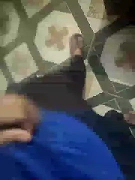 Snapshot of Deshilund9 chatting on 6, 1, 2025 Deshilund9 online show from 6, 1, 2025