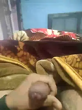 Snapshot of Deshilund9 chatting on 7, 1, 2025 Deshilund9 online show from 7, 1, 2025