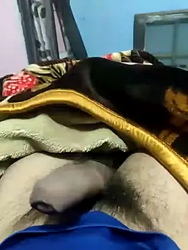 Snapshot of Deshilund9 chatting on 13, 1, 2025 Deshilund9 online show from 13, 1, 2025