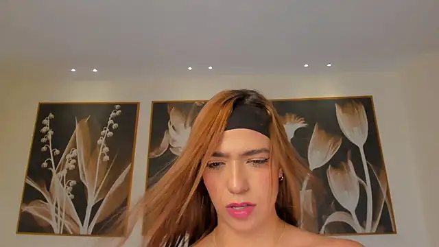 Snapshot of MariamRivera_ chatting on 4, 12, 2024 MariamRivera online show from 4, 12, 2024