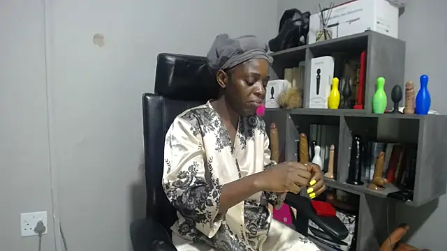 Shaniko89 online show from 11, 11, 2025