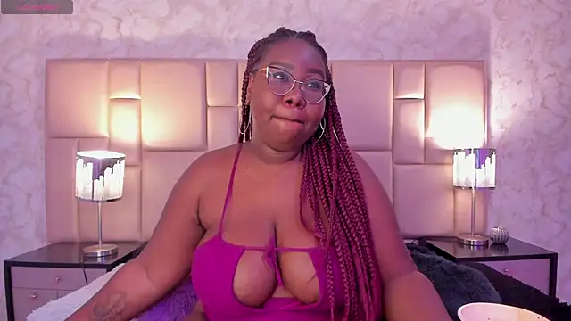 Snapshot of Darnellqueen chatting on 14, 1, 2025 Darnellqueen online show from 14, 1, 2025