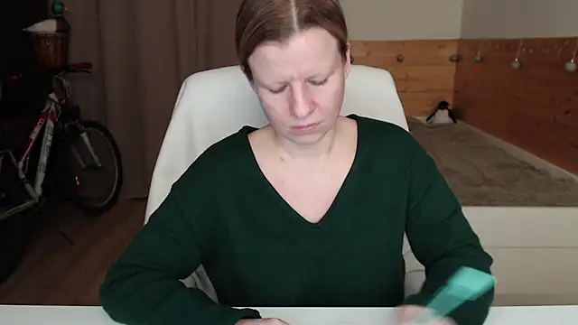 Snapshot of Exponent_5 chatting on 3, 12, 2024 Exponent 5 online show from 3, 12, 2024