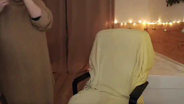 Snapshot of Exponent_5 chatting on 17, 2, 2025 Exponent 5 online show from 17, 2, 2025