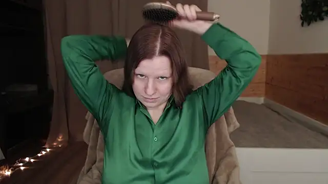 Snapshot of Exponent_5 chatting on 1, 3, 2025 Exponent 5 online show from 1, 3, 2025