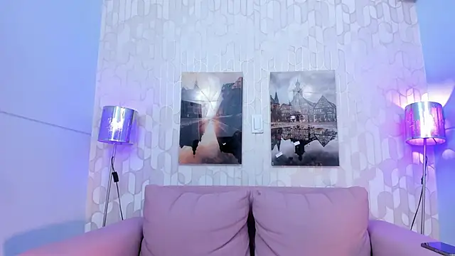 Snapshot of lara_murphy chatting on 3, 3, 2025 lara murphy online show from 3, 3, 2025