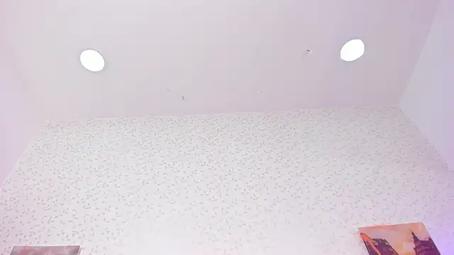 Snapshot of lara_murphy chatting on 13, 10, 2025 lara murphy online show from 13, 10, 2025