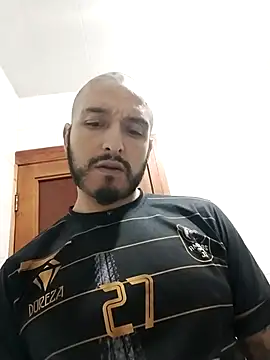 Snapshot of KenllyH chatting on 5, 12, 2025 KenllyH online show from 5, 12, 2025