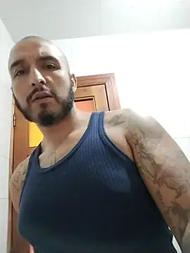 Snapshot of KenllyH chatting on 15, 12, 2025 KenllyH online show from 15, 12, 2025