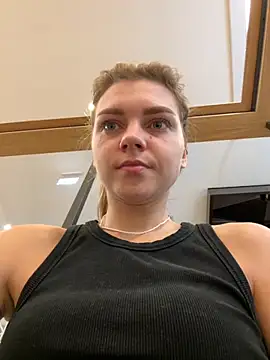 ValenciaShock online show from 17, 9, 2025