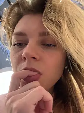 ValenciaShock online show from 22, 11, 2025