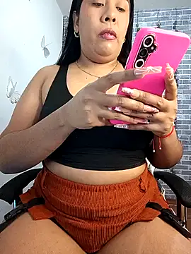 Snapshot of patty_bersh chatting on 2, 2, 2025 patty bersh online show from 2, 2, 2025