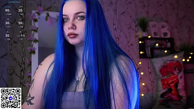 Snapshot of Moon_Valkyrie chatting on 6, 3, 2025 Moon Valkyrie online show from 6, 3, 2025