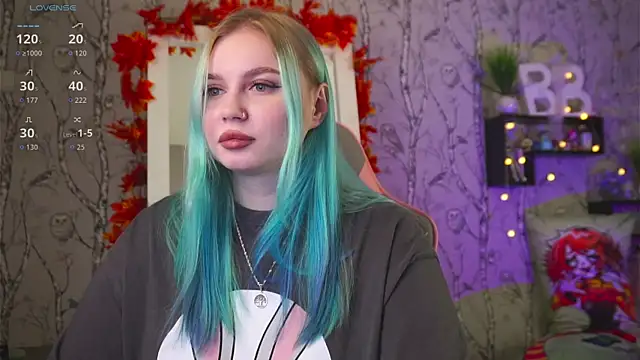 Snapshot of Moon_Valkyrie chatting on 29, 9, 2025 Moon Valkyrie online show from 29, 9, 2025