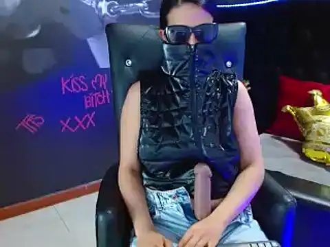 Snapshot of VALERY_MEER chatting on 2, 12, 2024 VALERY MEER online show from 2, 12, 2024