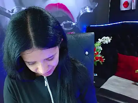 Snapshot of VALERY_MEER chatting on 5, 12, 2024 VALERY MEER online show from 5, 12, 2024