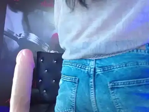 Snapshot of VALERY_MEER chatting on 6, 12, 2024 VALERY MEER online show from 6, 12, 2024