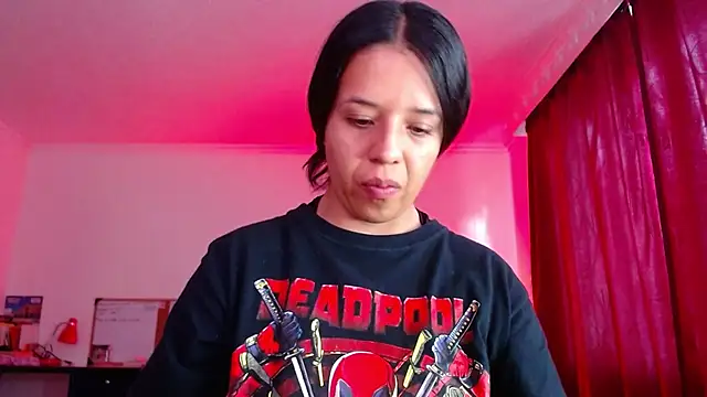 Snapshot of VALERY_MEER chatting on 10, 1, 2026 VALERY MEER online show from 10, 1, 2026